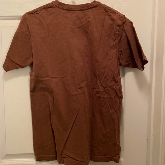Small brown Moosejaw Mountaineering t-shirt with sunset - Picture 4 of 5